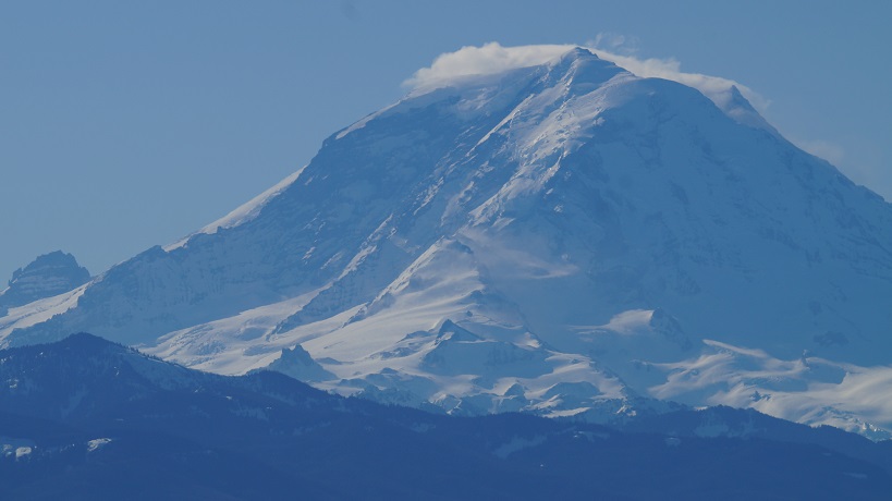 close-up photograph of Mt. Rainier